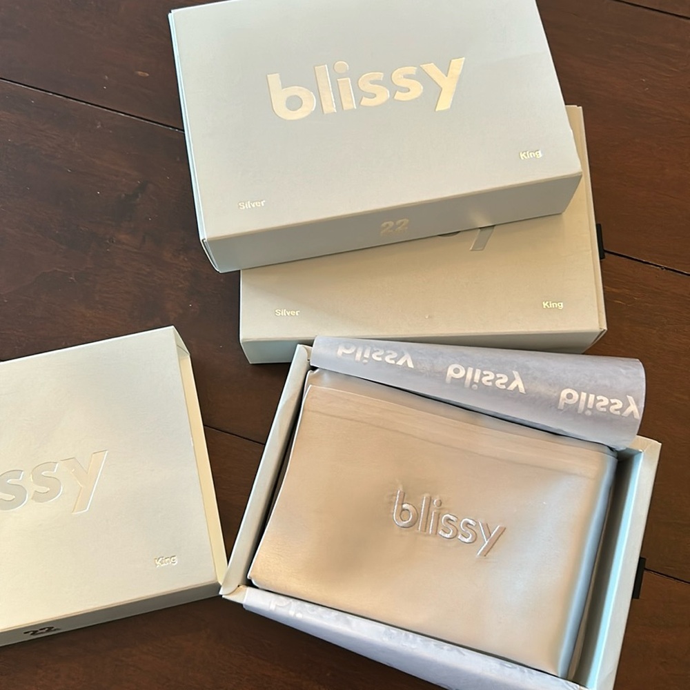 King-size silk pillowcases